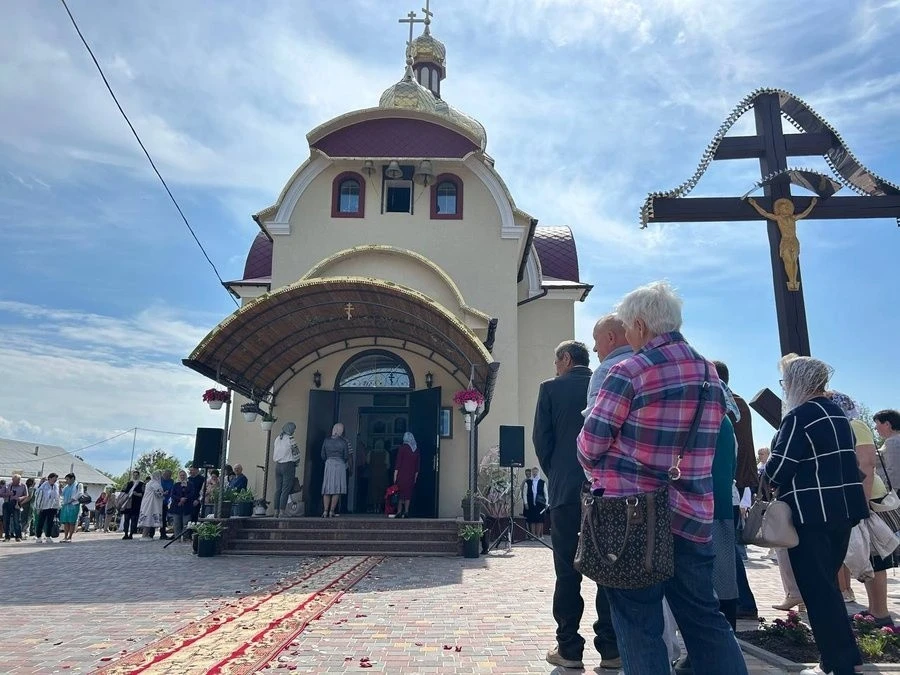 В Овручі Митрополит Епіфаній освятив новозведений єдиний храм ПЦУ