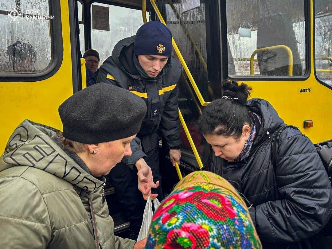 Безпека понад усе: масовий виїзд мешканців з прикордоння Сумщини